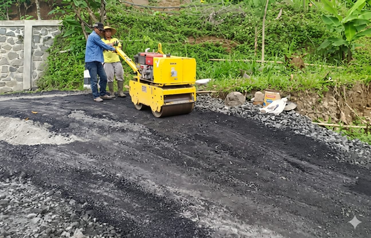 Tingkatkan Ekonomi Warga, DPUPR Pemalang Targetkan Perbaikan Jalan Rampung Cepat