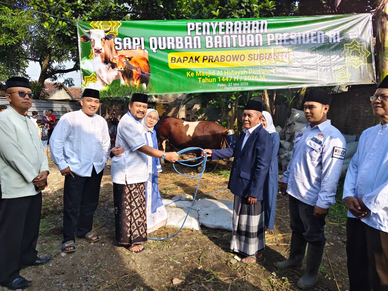 Dandim Pemalang Laksanakan Sholat Idul Adha 1447 H Bersama Forkopimda di Masjid Agung Nurul Kalam 1 IMG 20260527 WA0016