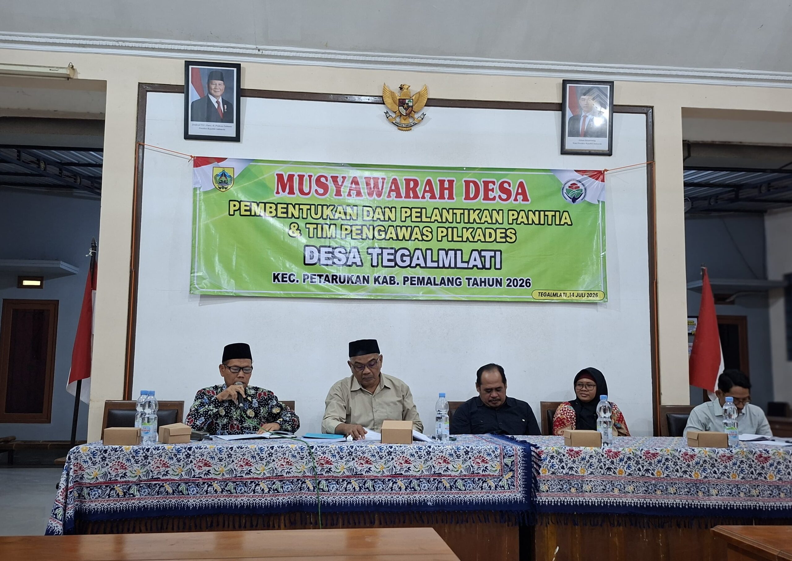 Kawal Arahan Camat, Sekcam Petarukan Pastikan Panitia Pilkades TegalMlati Terbentuk Netral. 1 IMG 20260715 WA0006 scaled
