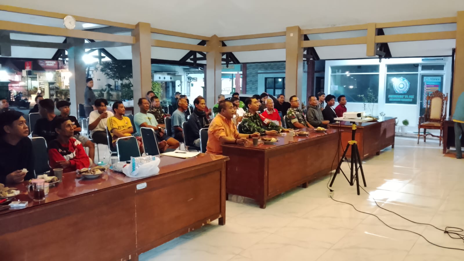Kodim 0711/Pemalang Gelar Nobar Semifinal Piala Dunia FIFA 2026 Bersama Masyarakat di Seluruh Wilayah Kabupaten Pemalang 1 IMG 20260715 WA0012