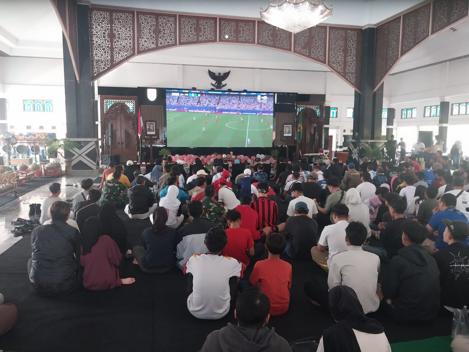 Kodim 0711/Pemalang Gelar Nobar Piala Dunia 2026, Pererat Kebersamaan TNI dan Masyarakat di 13 Wilayah 1 IMG 20260719 WA0004