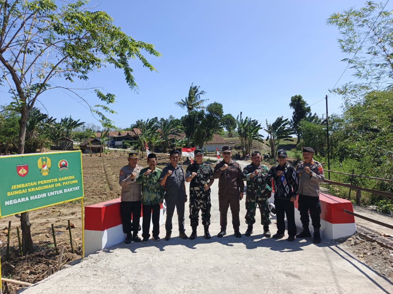 Dandim 0711/Pemalang Hadiri Peresmian Jembatan Perintis Garuda Tahap V Secara Daring, Wujud Nyata TNI Hadir untuk Kesejahteraan Masyarakat 1 IMG 20260723 WA0035 1
