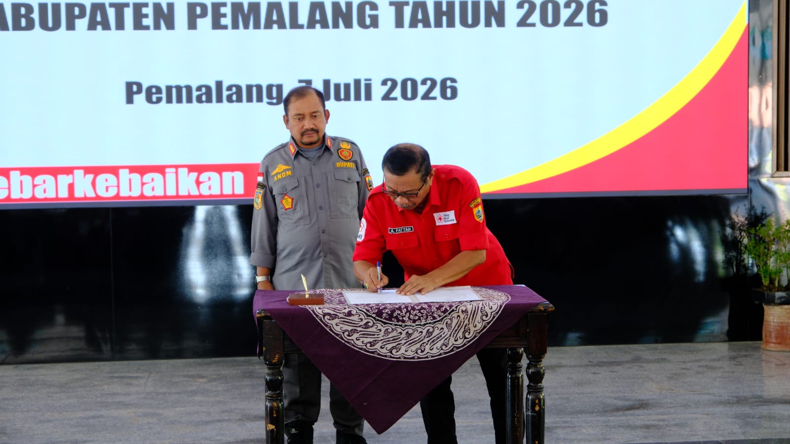 Tutup Bulan Dana PMI 2026, Bupati Pemalang Dorong Penguatan Kolaborasi dan Edukasi Donor Generasi Muda