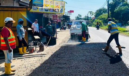 Jamin Akses Transportasi Aman, UPJI Wilayah VIII Gelar Pemeliharaan Jalan di Pemalang