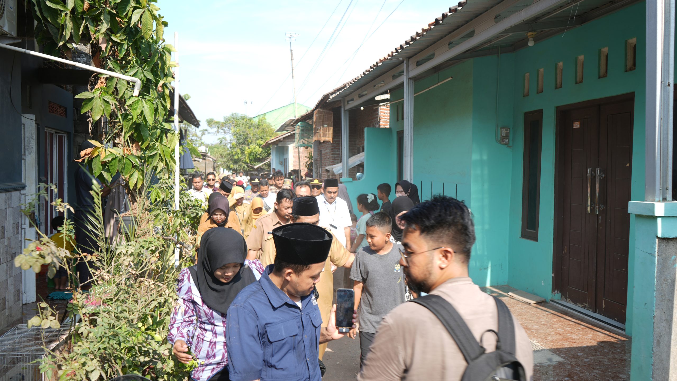 Dampingi Keluarga Korban Bullying di Pemalang, Taj Yasin Tegaskan Pentingnya Transparansi Penanganan Kasus 1 Dampingi Keluarga Korban Bullying di Pemalang, Taj Yasin Tegaskan Pentingnya Transparansi Penanganan Kasus