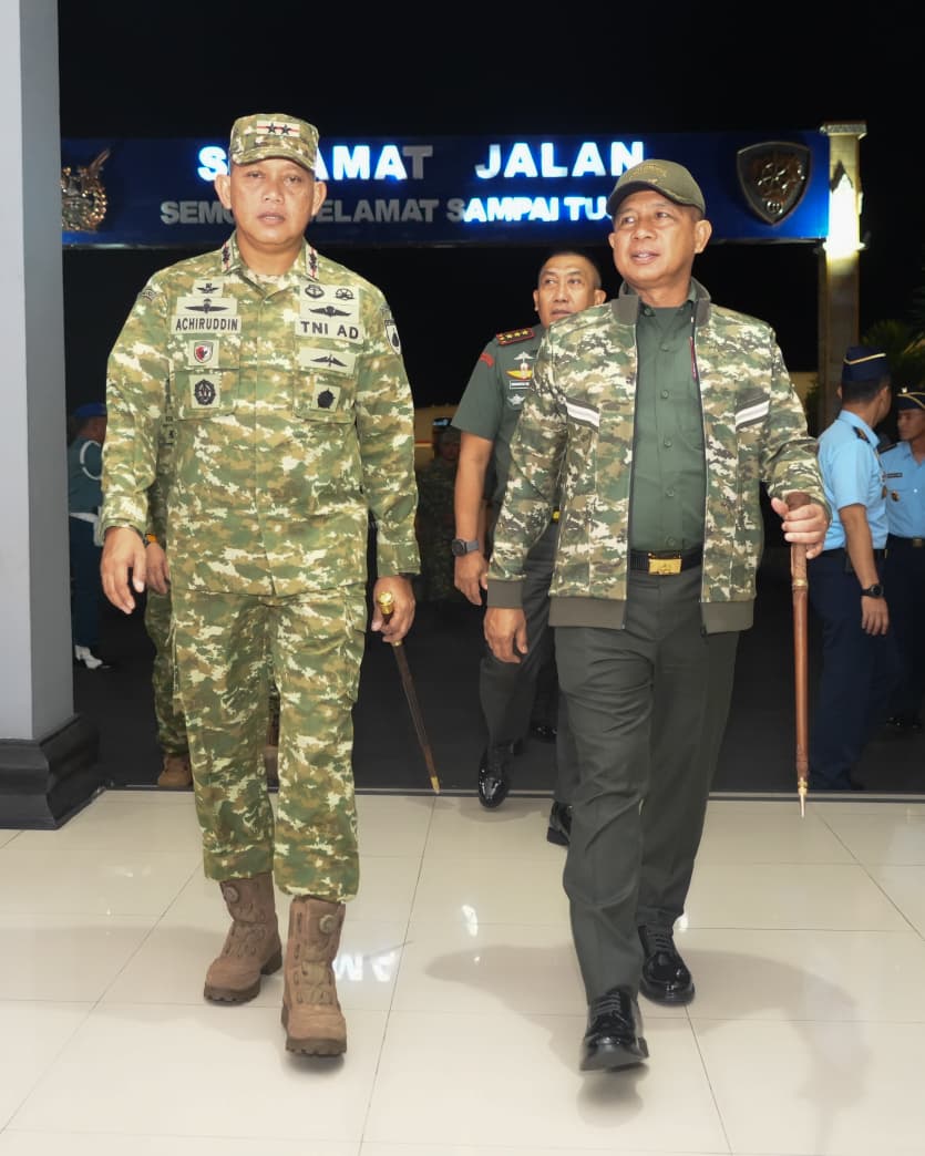 Pangdam IV/Diponegoro Sambut Panglima TNI di Yogyakarta 1 IMG 20261008 WA0008