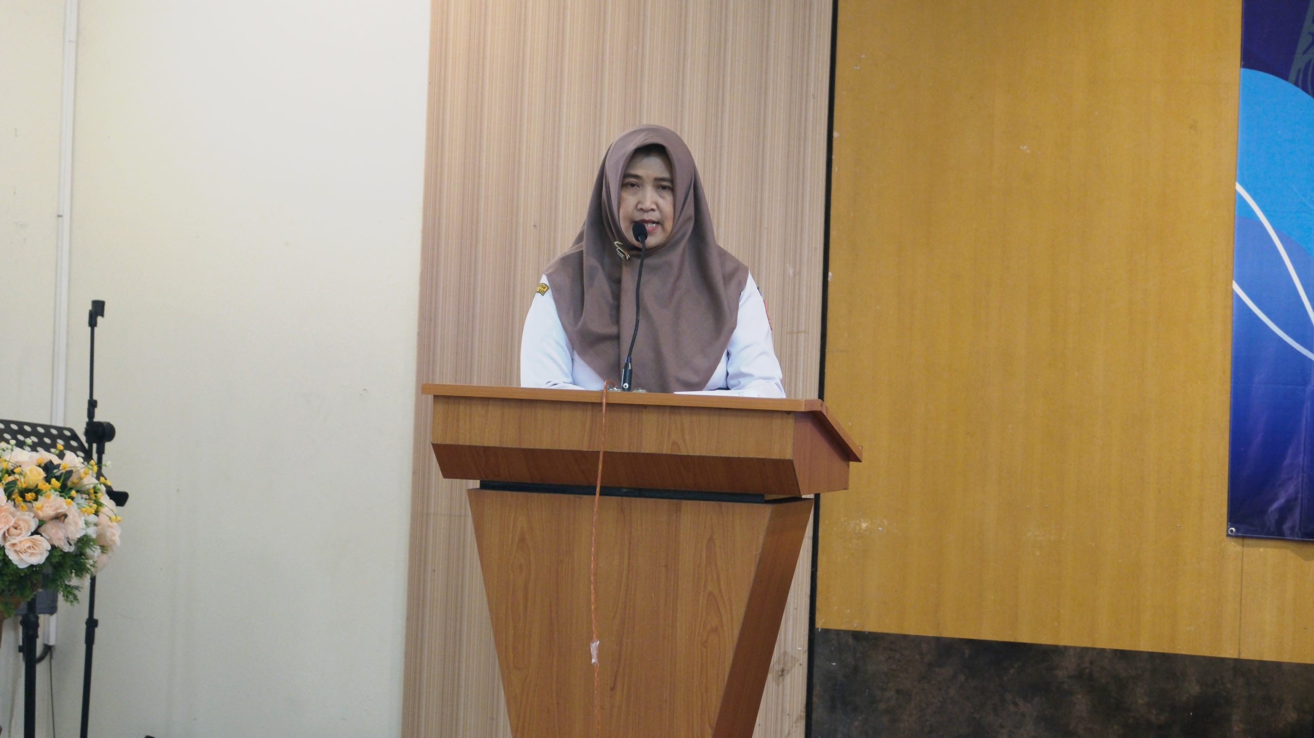 Sambut Akreditasi, Dinkes Pemalang Gembleng Puluhan Anggota Tim Pembina Puskesmas 1 Sambut Akreditasi, Dinkes Pemalang Gembleng Puluhan Anggota Tim Pembina Puskesmas