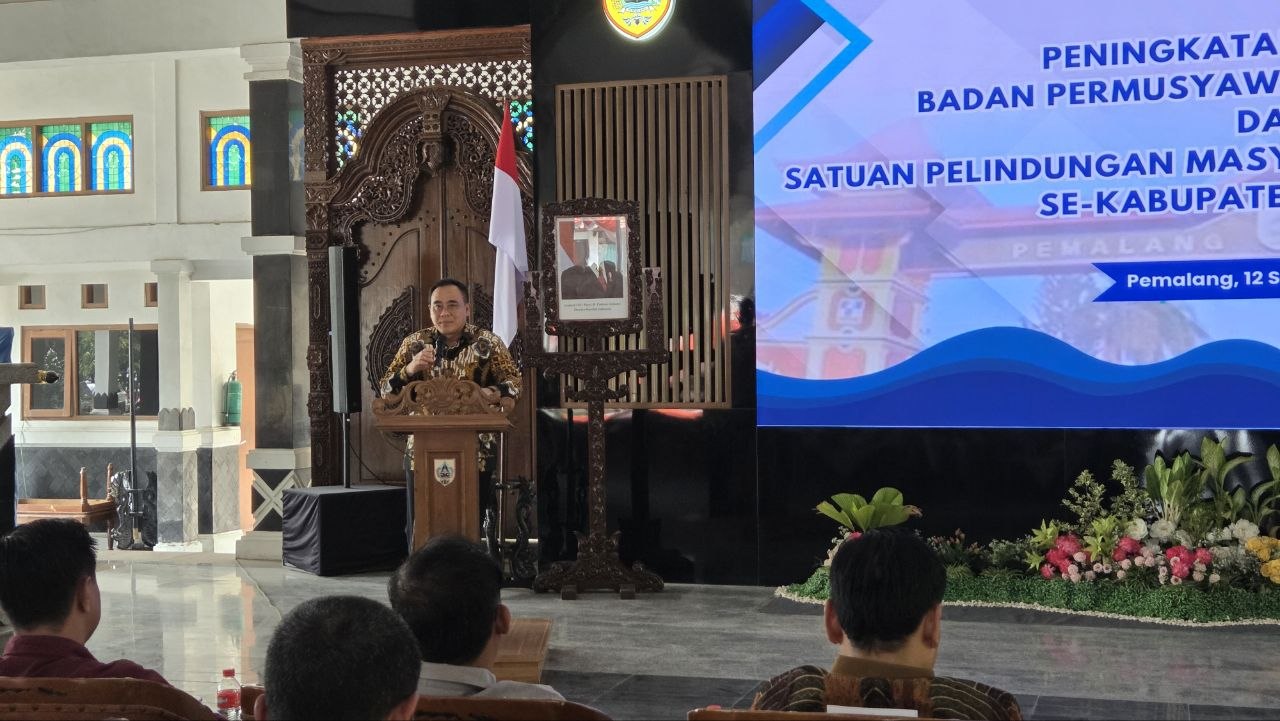 Kawal Program Desa, Plt Bupati dan Kajari Pemalang Minta BPD Serta Satlinmas Makin Proaktif 1 photo 2026 09 12 11 56 50